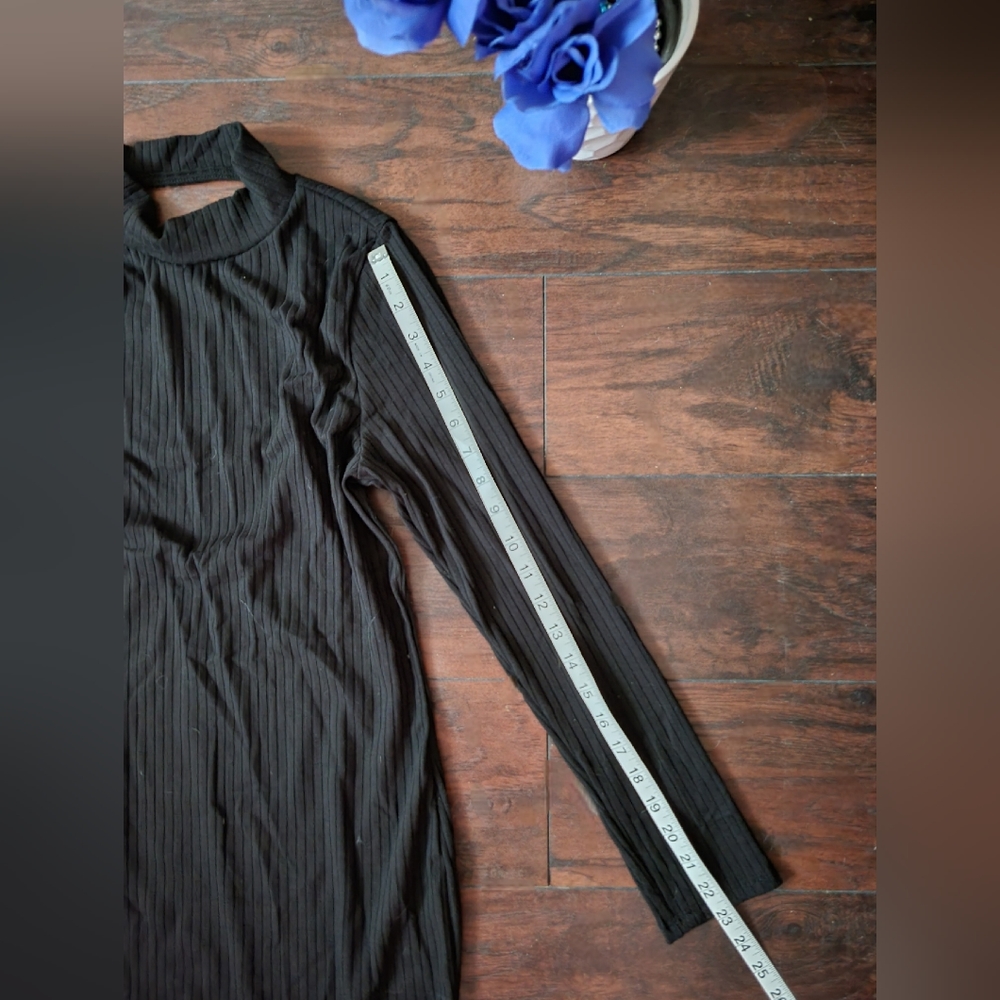 Fashion Nova chocker, open back bodycon ribbed black wiggle dress, Size XL - Picture 3 of 9